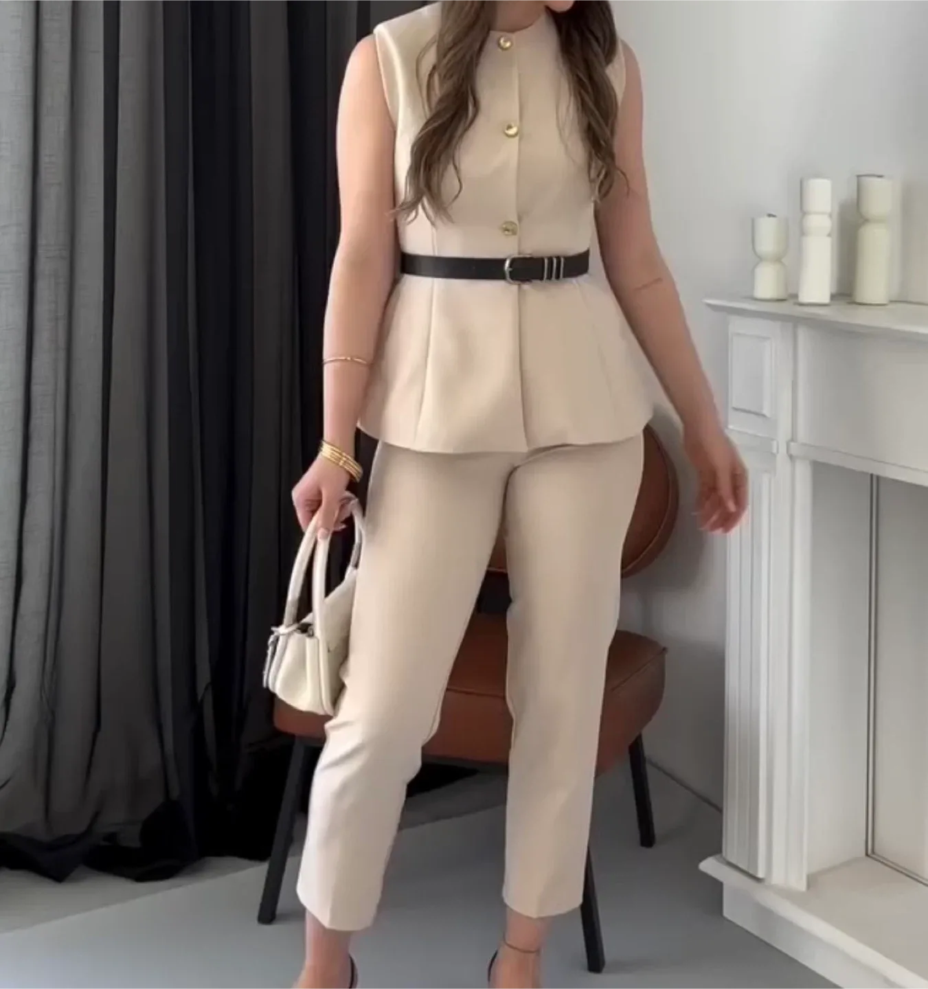 Beige Two-Piece Set (Vest & Pants) image indicator(2)