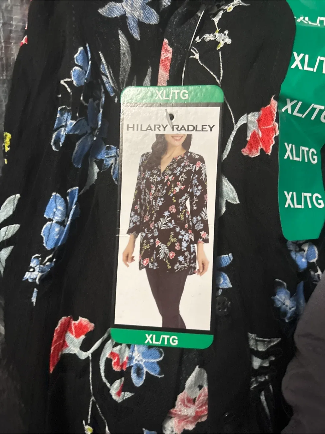 2 pairs Hilary Radley & Mondetta Top XL/TG - New with Tags! image indicator(2)