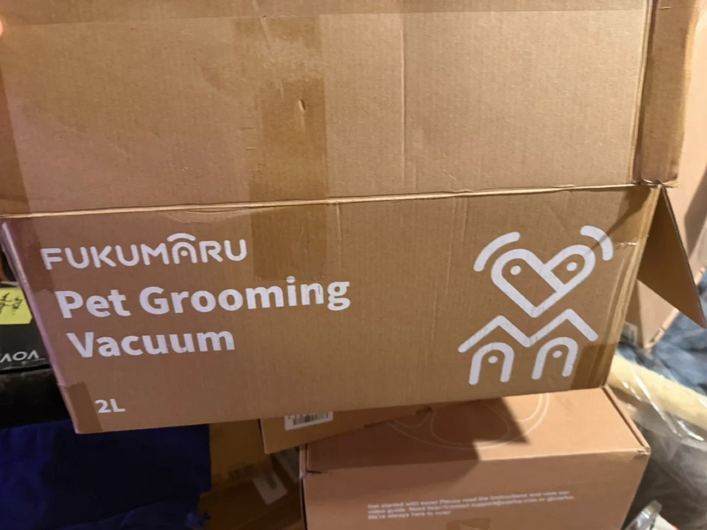 Fukumāru Pet Grooming Vacuum 2L - New in Box! thumbnail