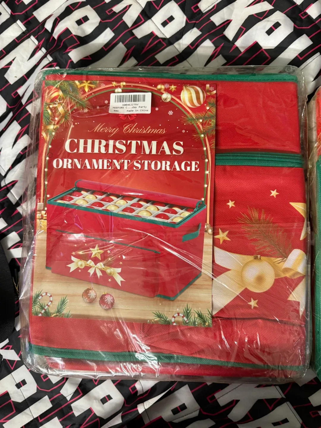 Christmas Ornament Storage Box - Red thumbnail