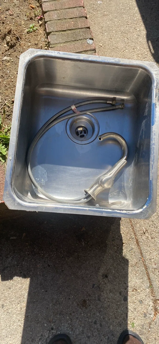 Used Stainless Steel Kitchen Sink with Faucet thumbnail