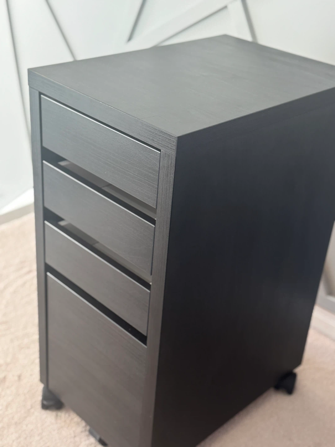 Black-Brown Drawer Unit on Casters - photo 3
