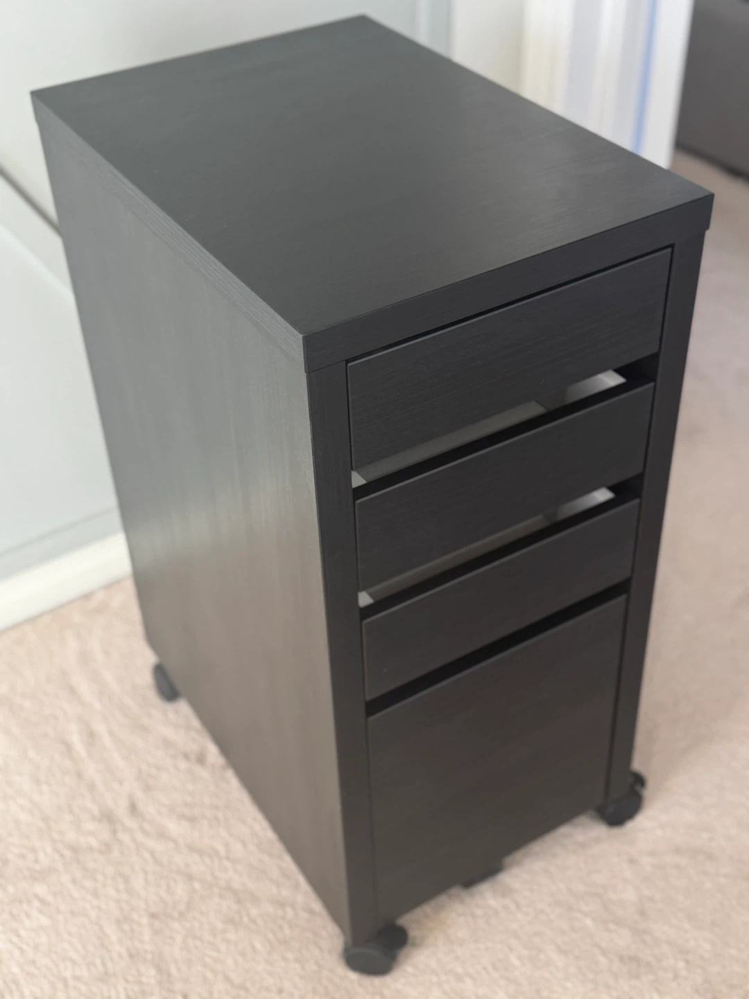 Black-Brown Drawer Unit on Casters - photo 4
