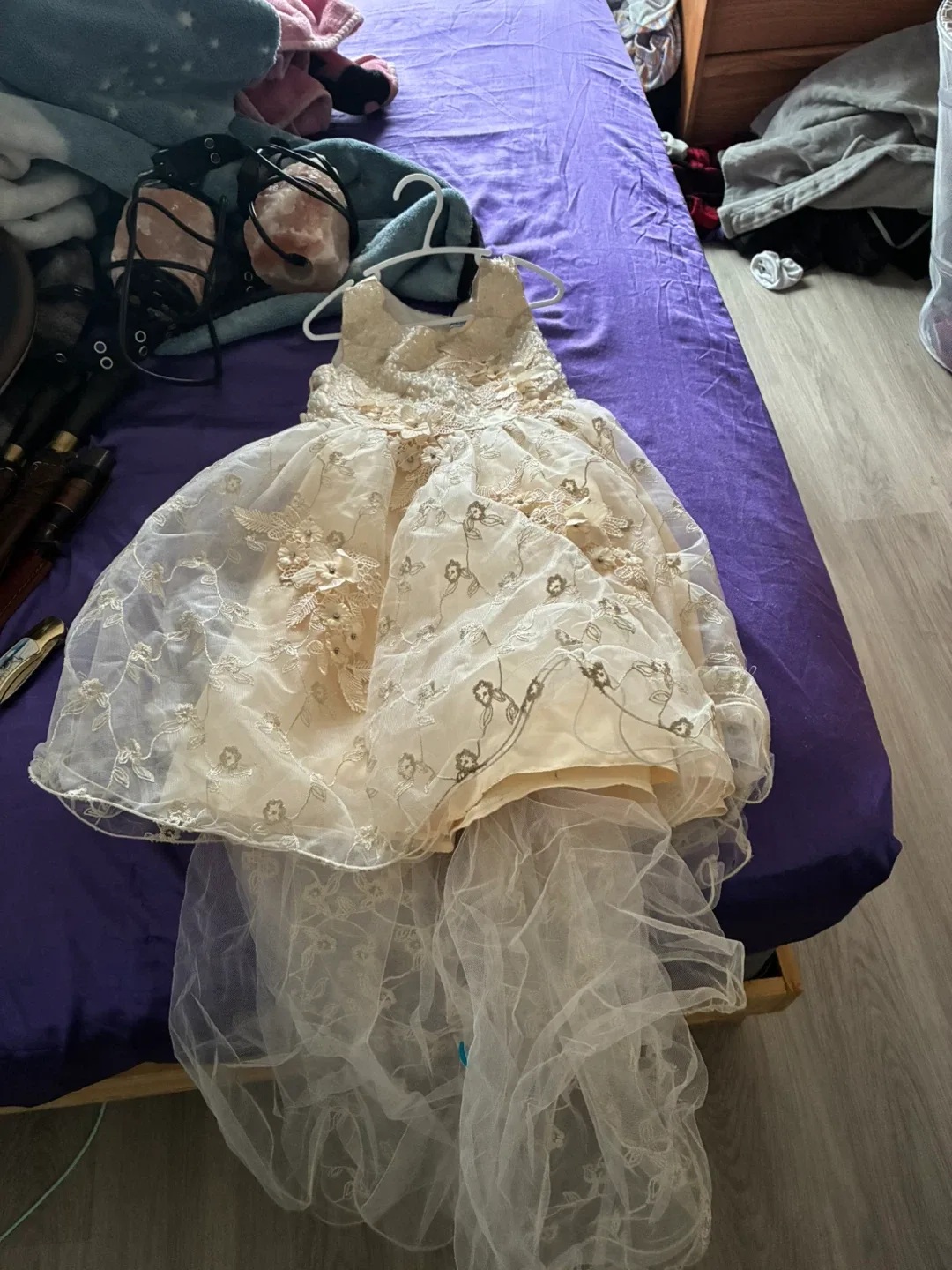 Multiple items for sale! image indicator(7)