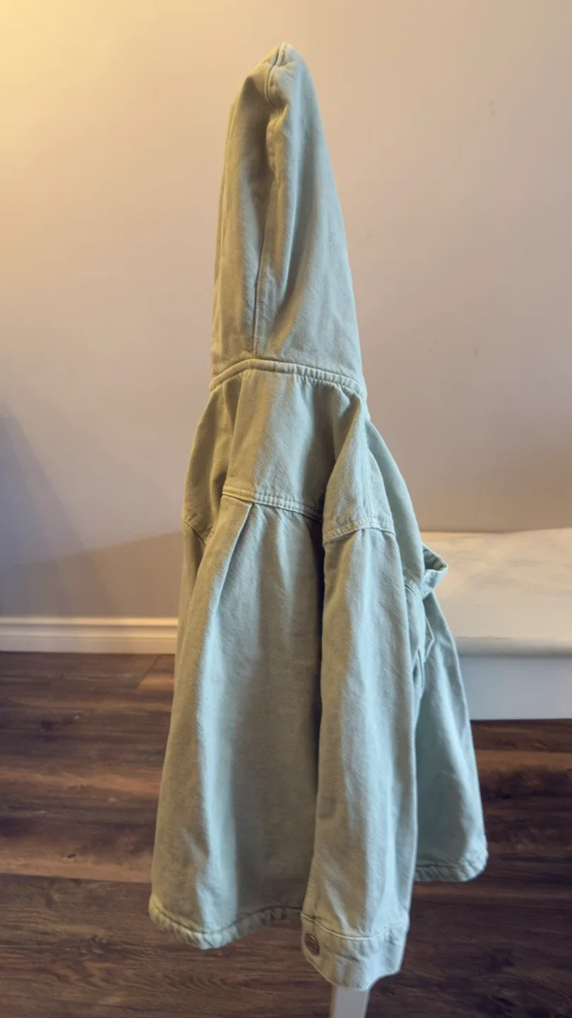 Zara Kids Light Green Hooded Jacket Size 4-5 image indicator(2)