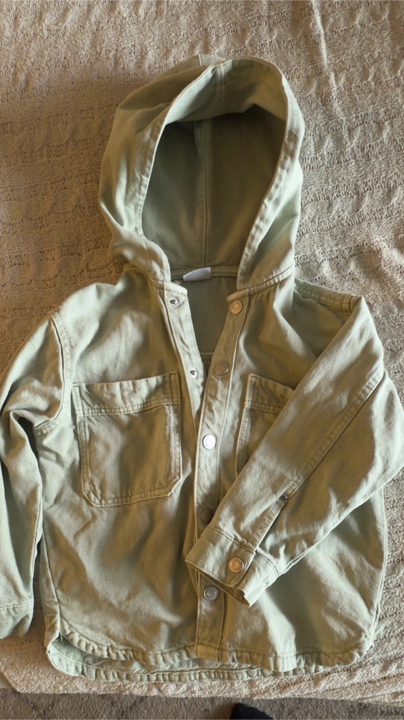 Zara Kids Light Green Hooded Jacket Size 4-5