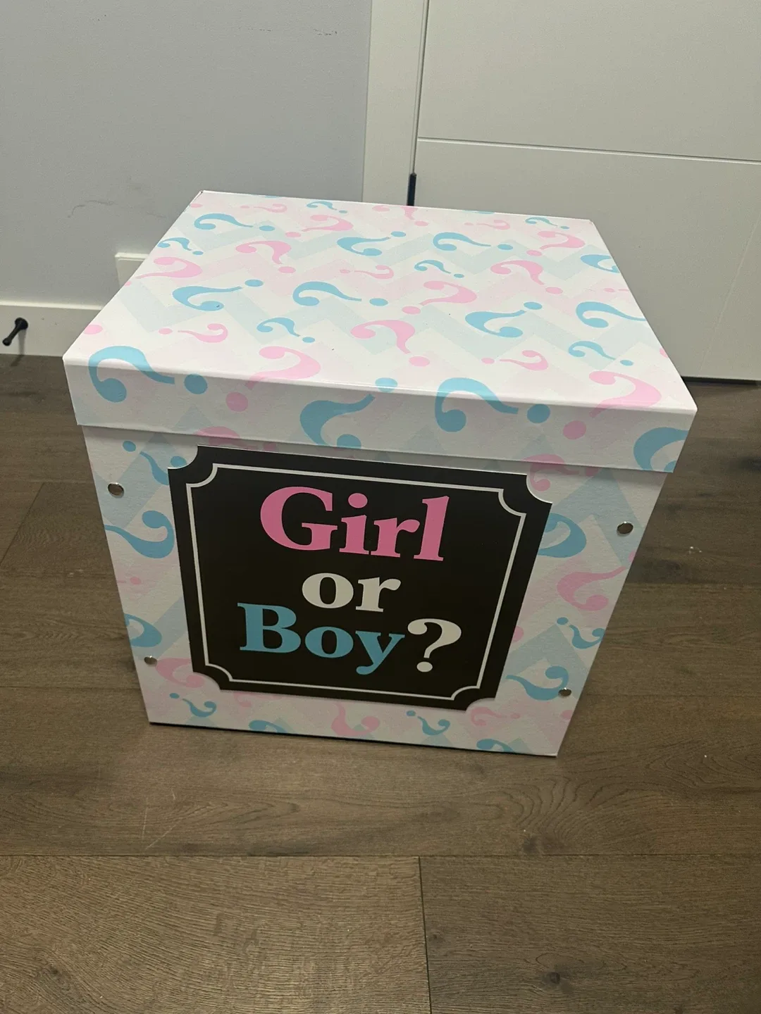 Snap-N-Store Gender Reveal Keepsake Box image indicator(2)