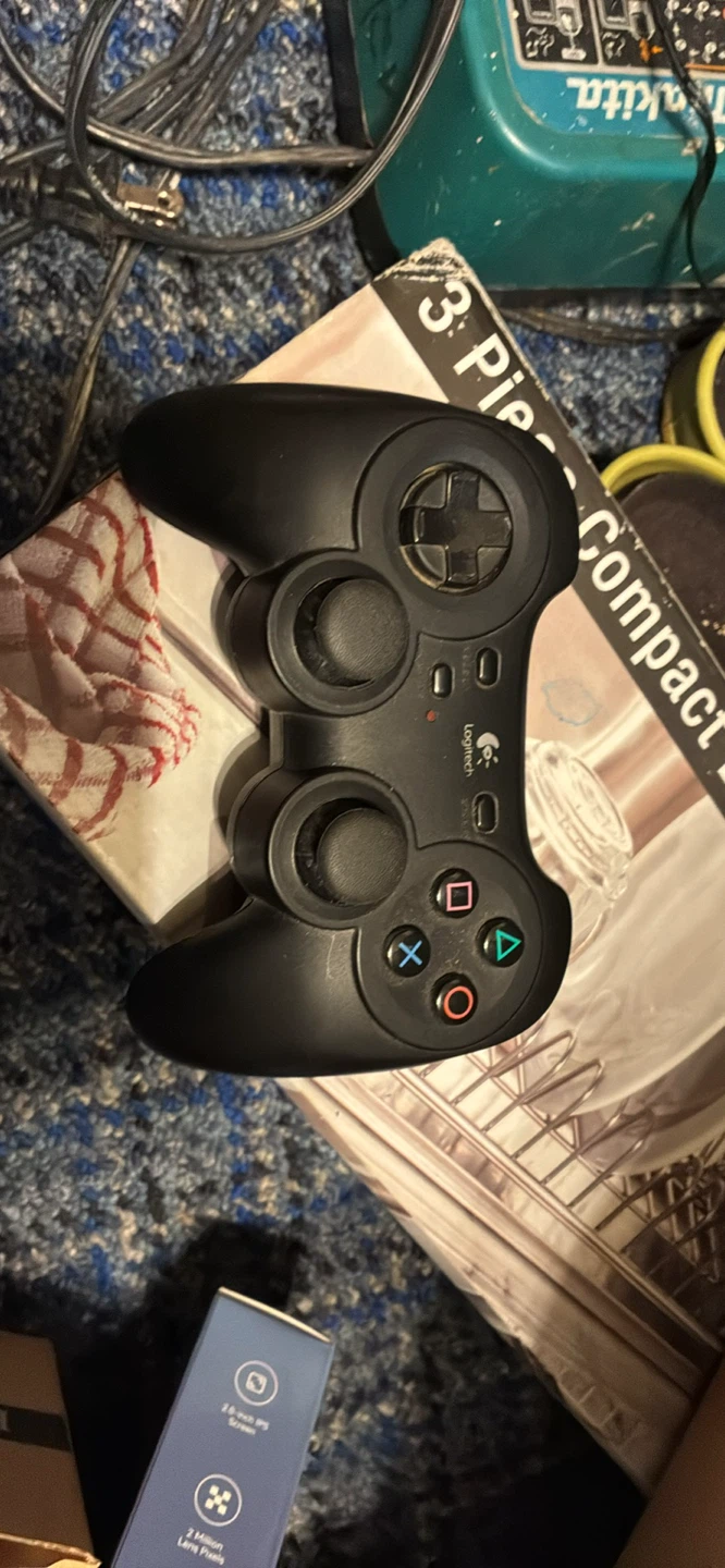 Logitech Wireless Gamepad