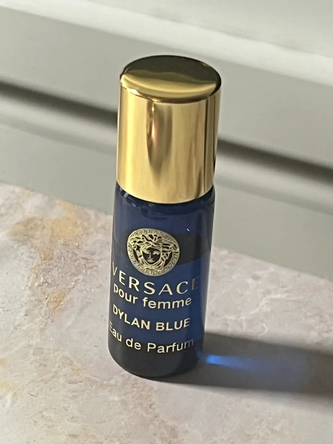 Brand New Versace Dylan Blue Pour Femme Rollerball (3ml) thumbnail