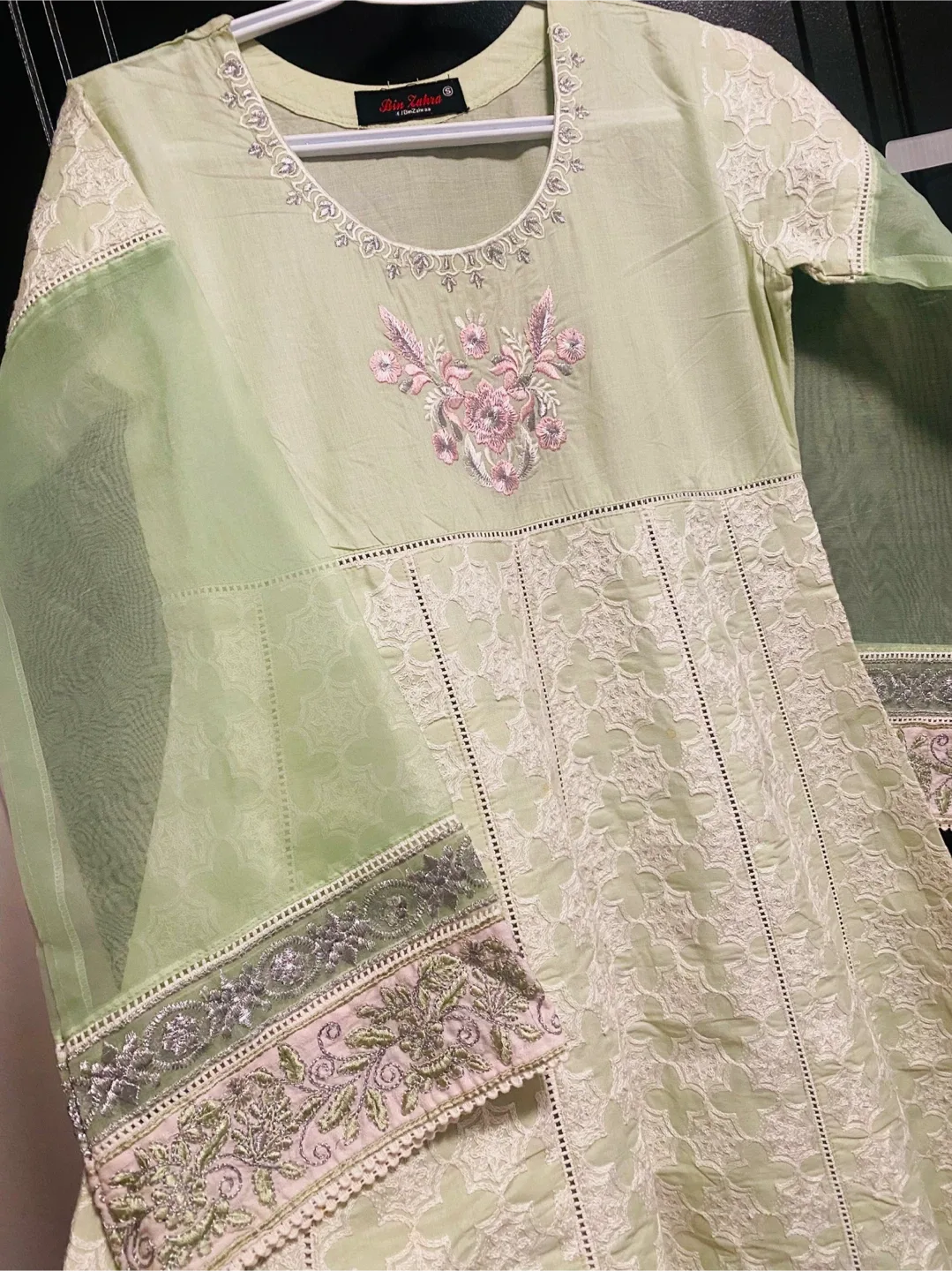 Bin Zehra Light Green Embroidered Dress - Size Small image indicator(3)
