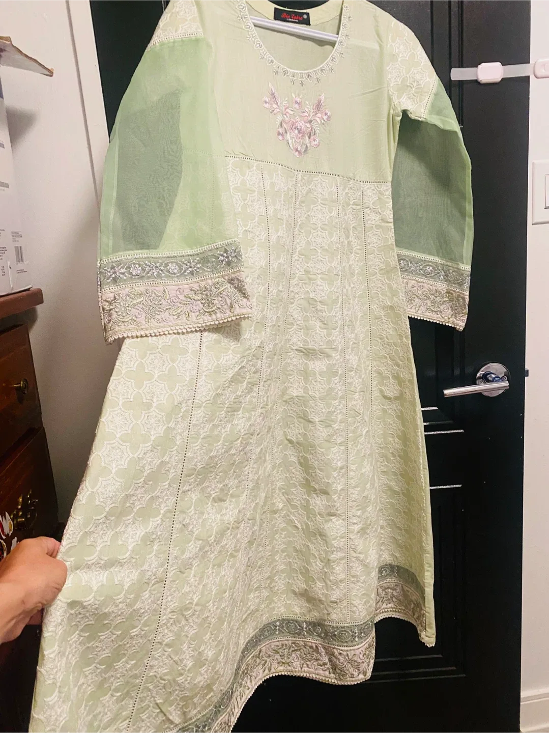 Bin Zehra Light Green Embroidered Dress - Size Small image indicator(2)