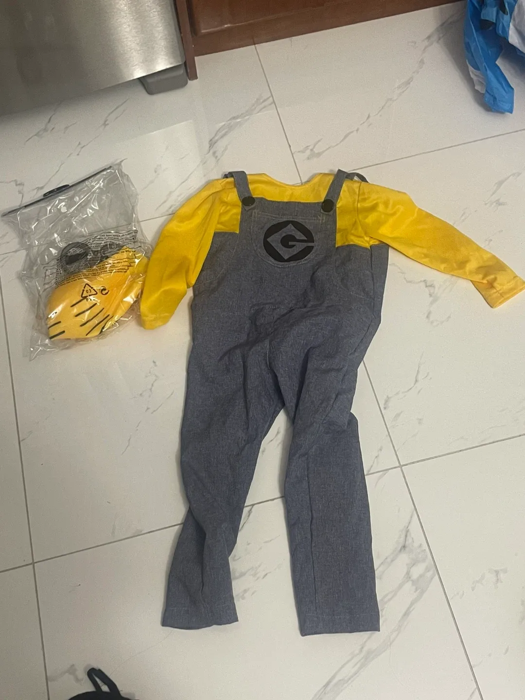 Minions Costume - Size 3T image indicator(2)