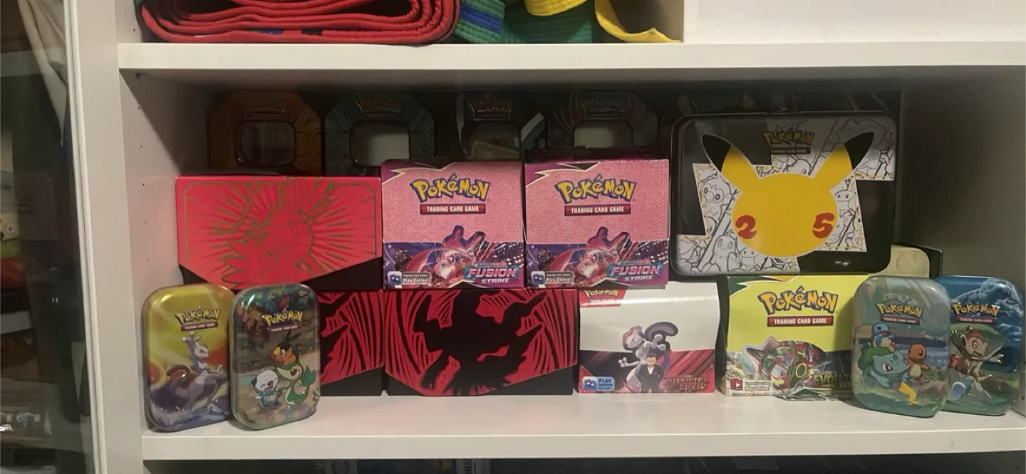 Pokémon Trading Card Game EMPTY Tins & Boxes image indicator(2)