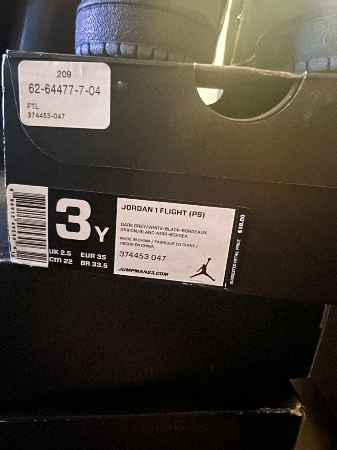 SIZE 3Y Jordan 1 Flights image indicator(6)