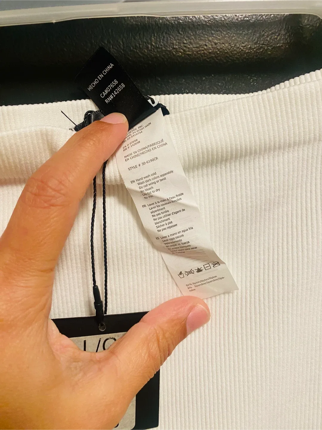 Brand New Charlotte Russe White Skirt - Size L image indicator(5)