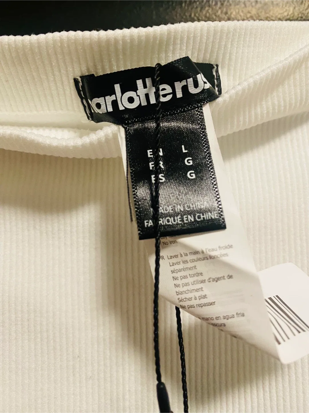 Brand New Charlotte Russe White Skirt - Size L image indicator(4)