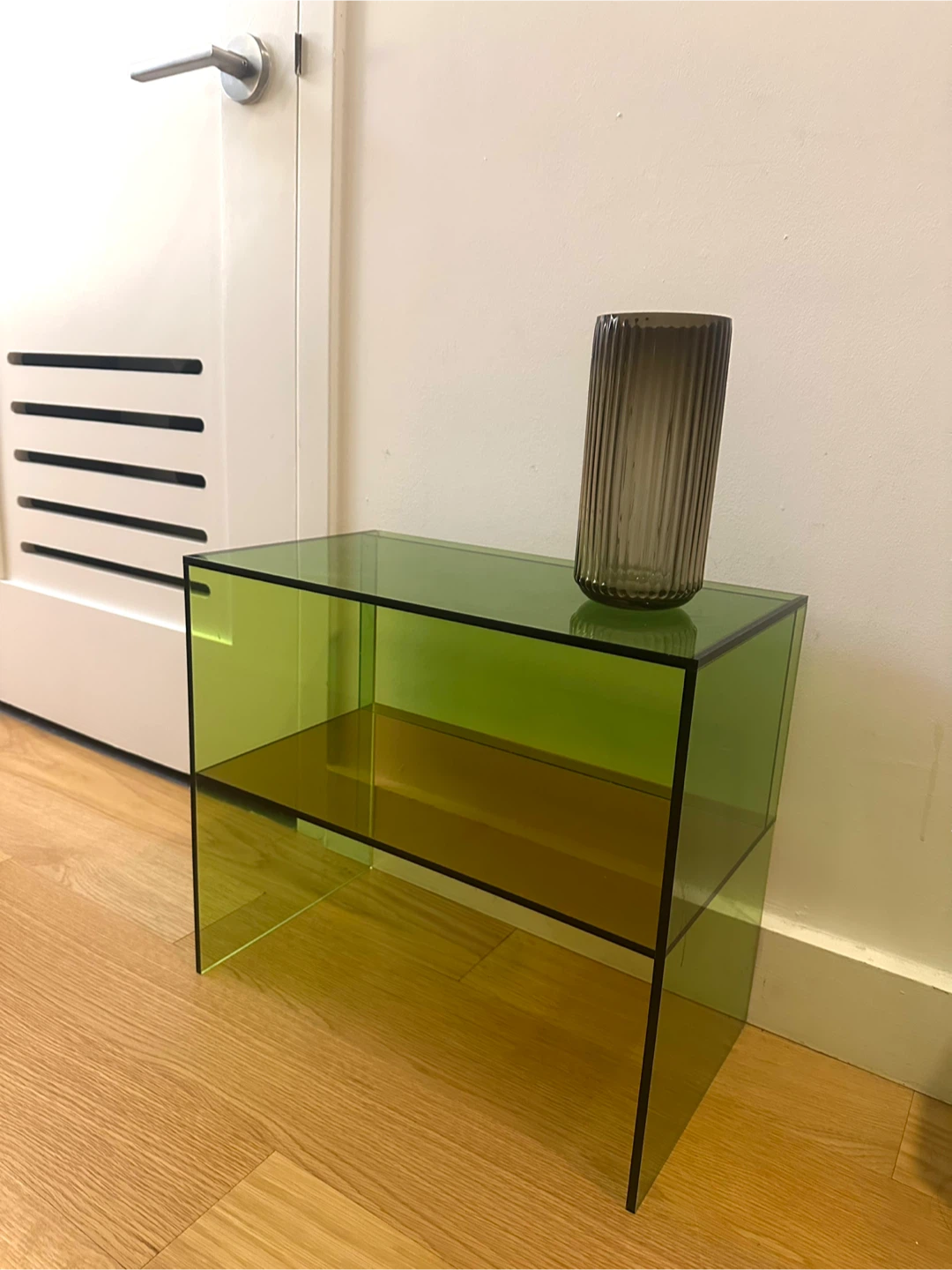 MoMa Two-way Side Table - photo 4