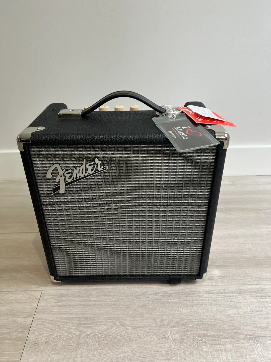 Yamaha Bass Guitar & Fender Rumble 15 V3 Bass Amplifier image indicator(4)