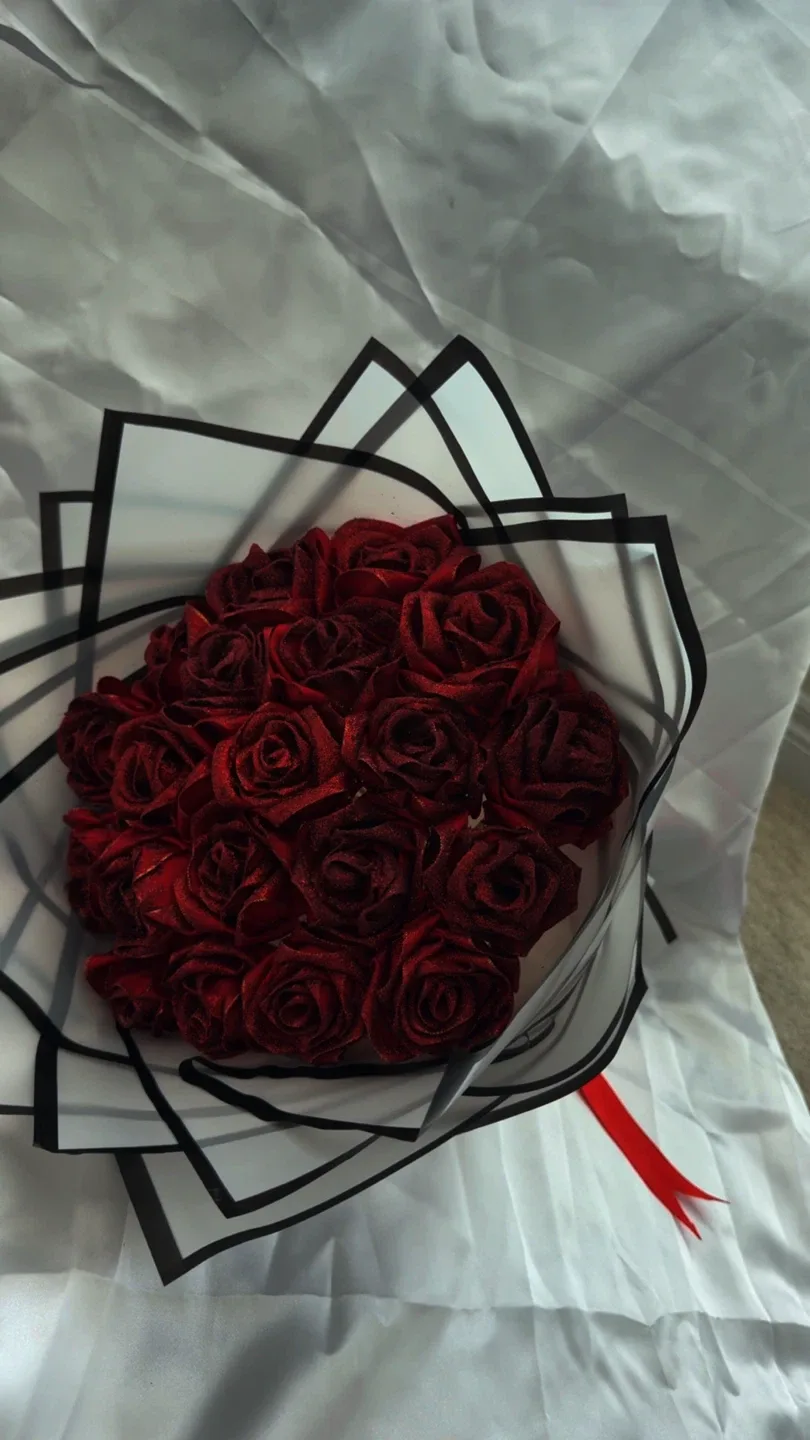 Red Rose Bouquet image indicator(5)