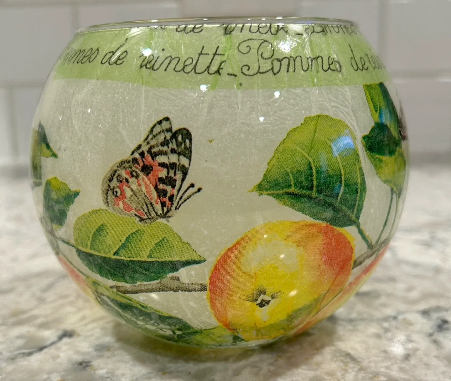 Romance Lights Apple & Butterfly Candle Holder