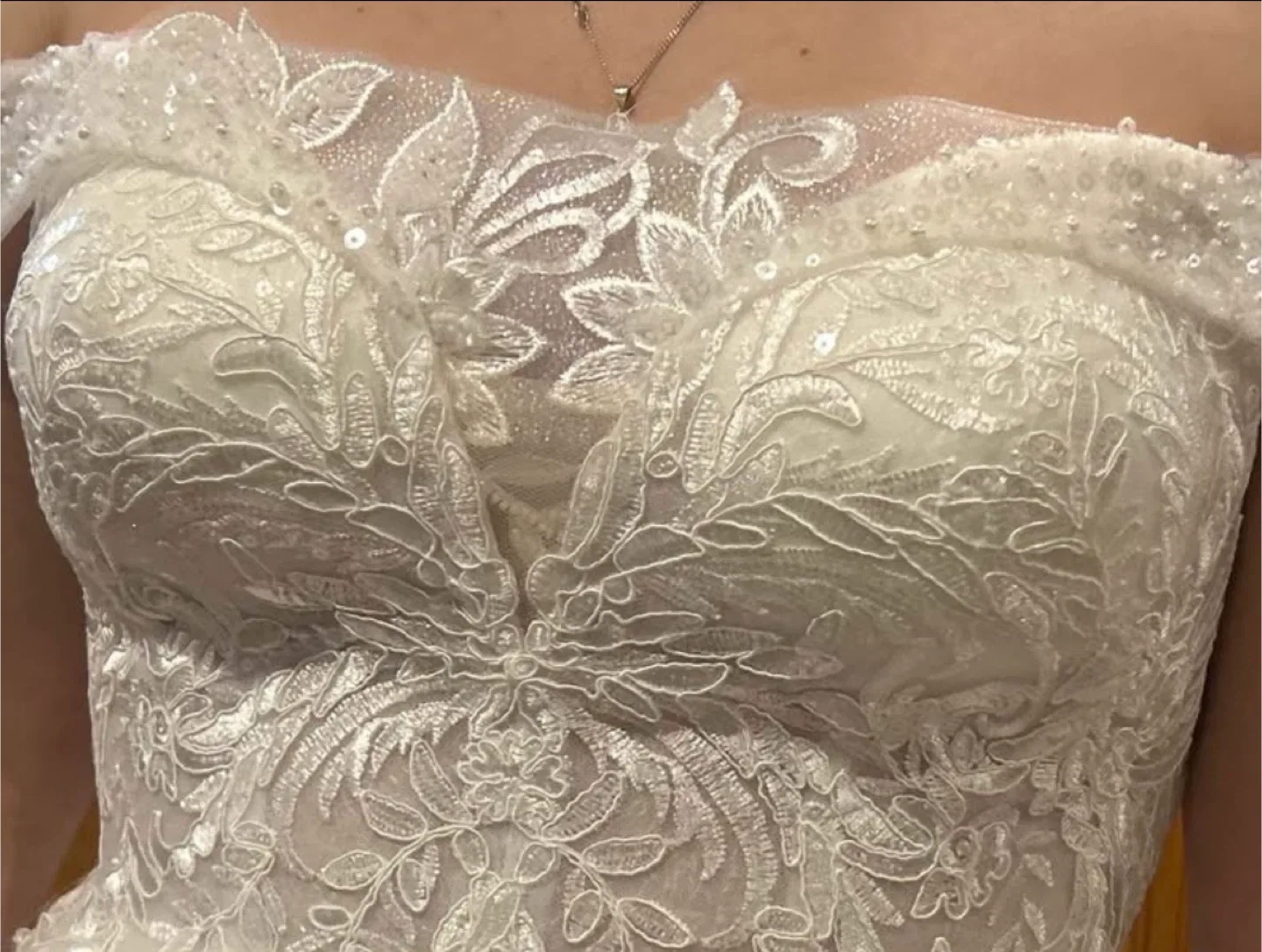 Wedding Dress - Off-the-Shoulder Ball Gown image indicator(4)