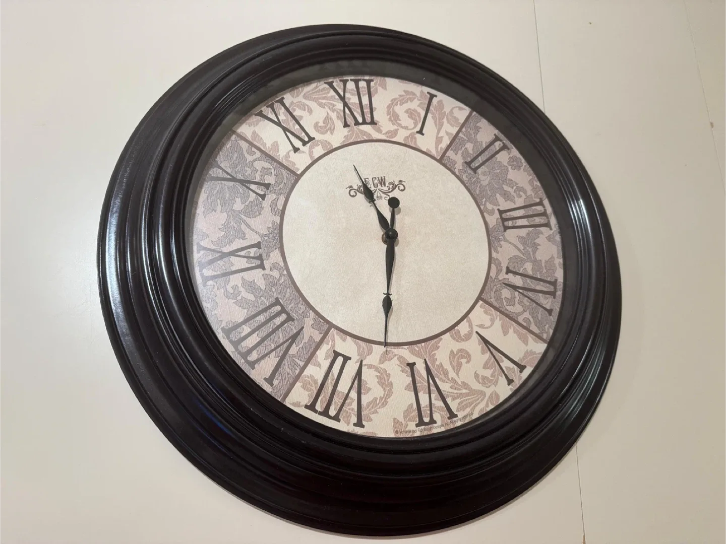 ECW Roman Numeral Wall Clock image indicator(3)