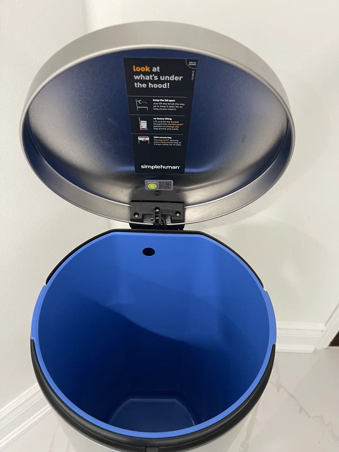 simplehuman 30L Round Step Trash Can thumbnail