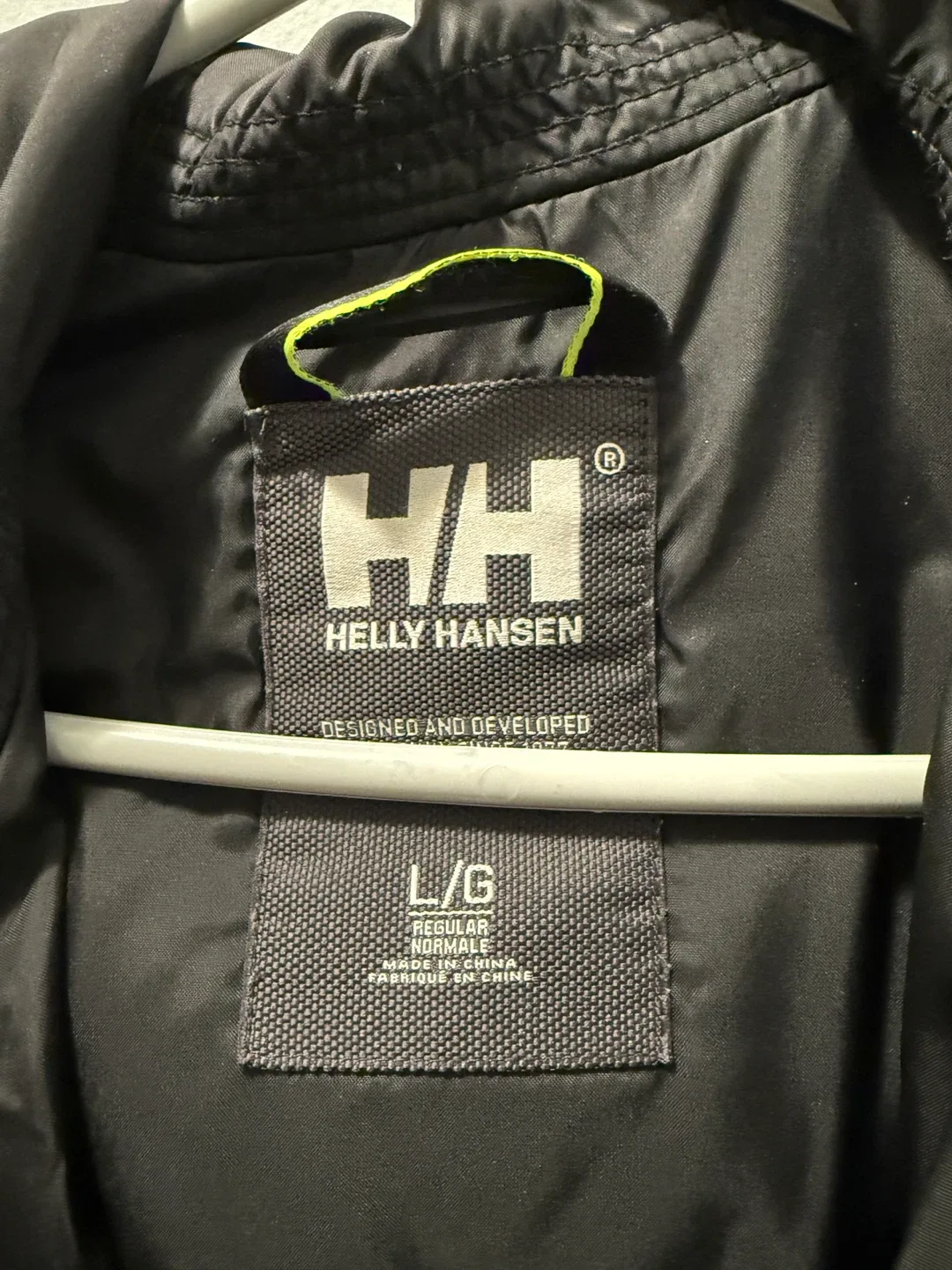 Helly Hansen Black Jacket - Size L image indicator(3)