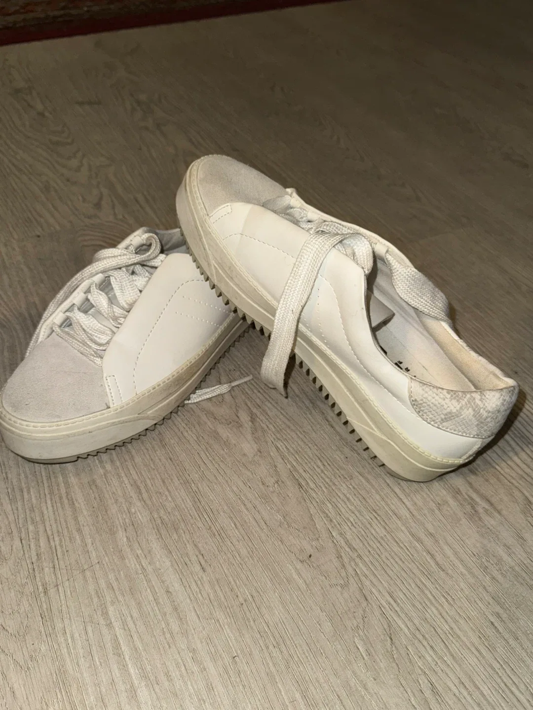 Zara Women's Shoes image indicator(5)