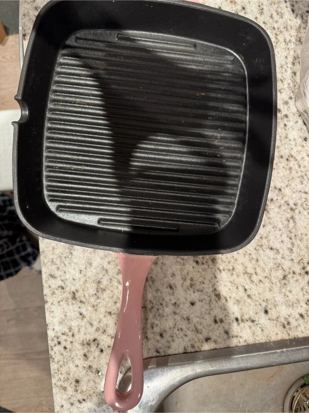 Square Grill Pan with Pink Handle thumbnail