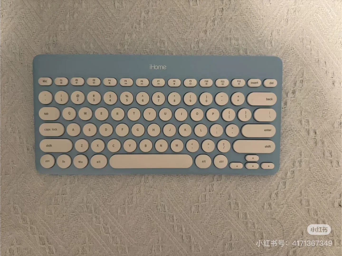 iHome Bluetooth Keyboard - Blue thumbnail