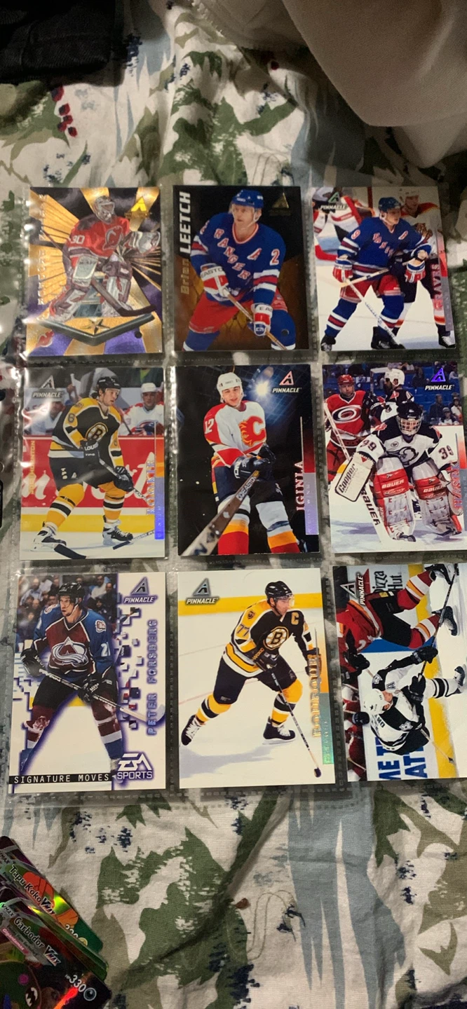 Hockey Trading Cards - Pinnacle & Upper Deck