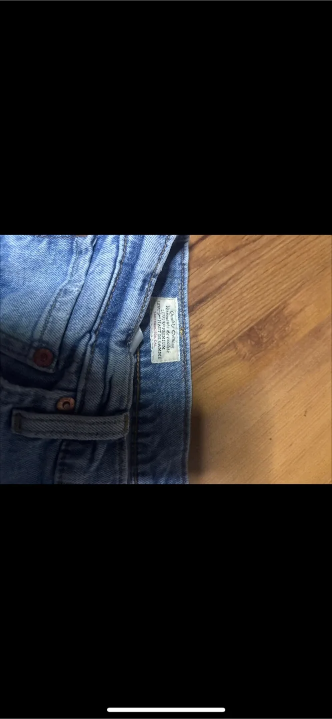 Levi's 512 Slim Taper Jeans W32 L30 image indicator(5)