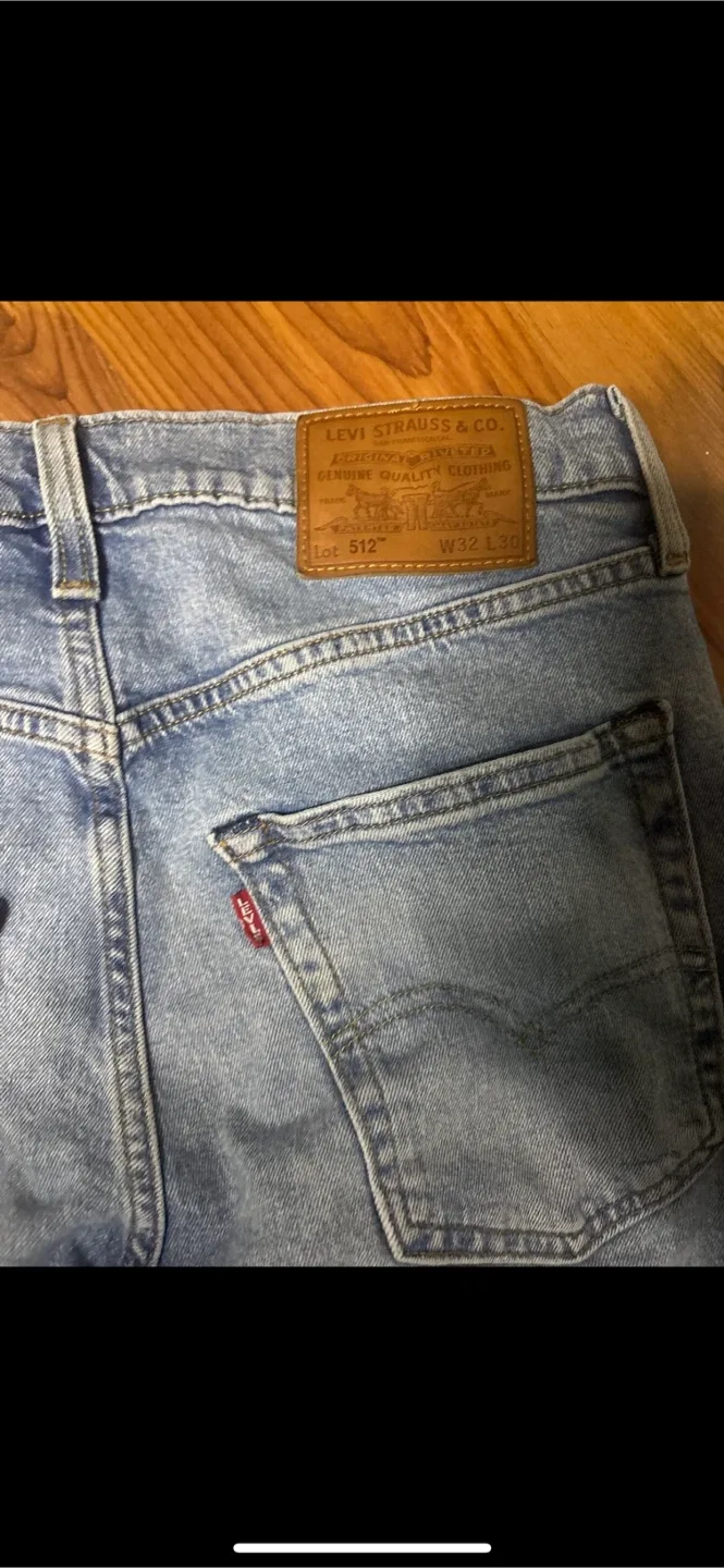 Levi's 512 Slim Taper Jeans W32 L30 image indicator(3)