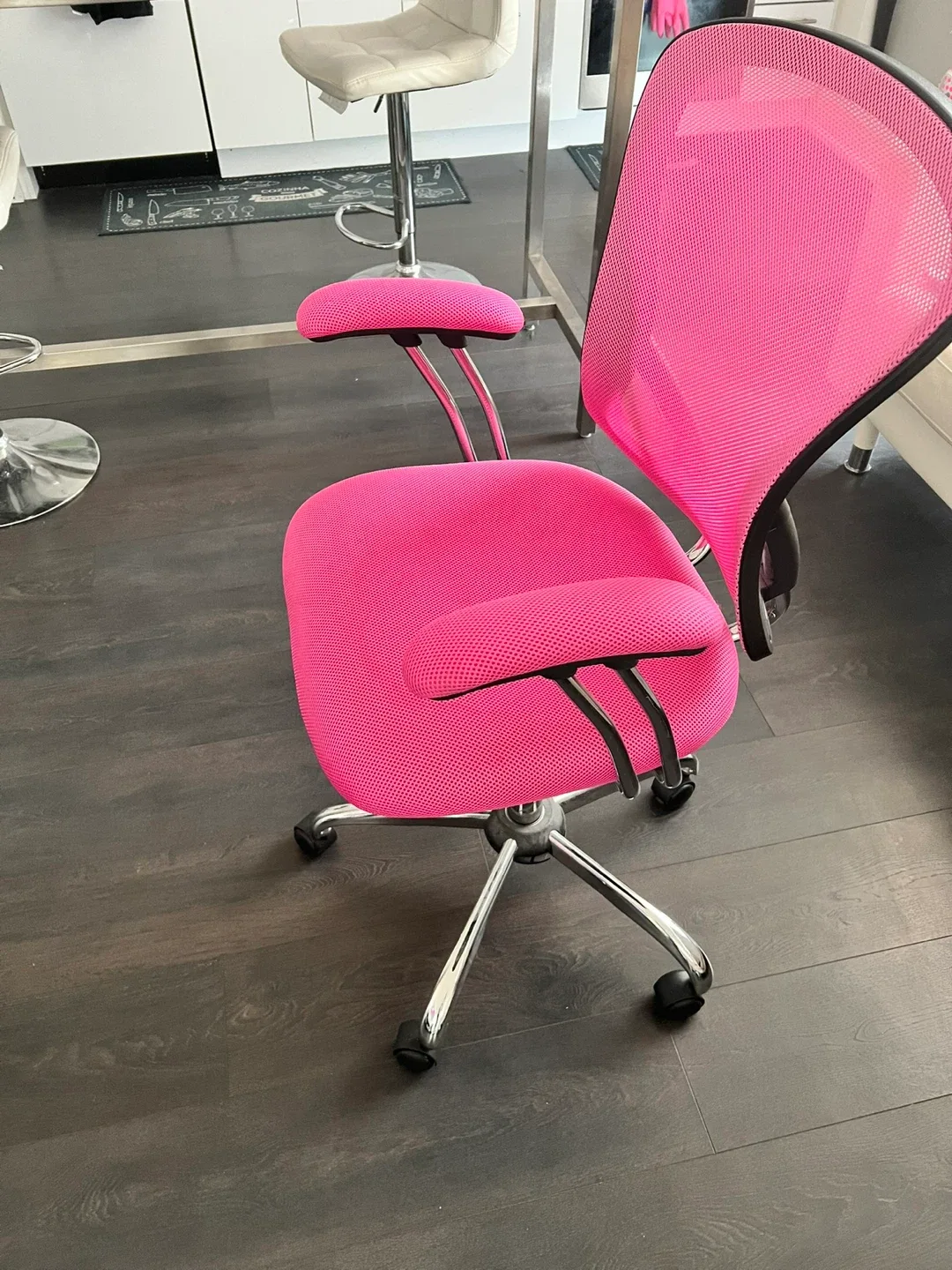 Pink Mesh Office Chair image indicator(2)