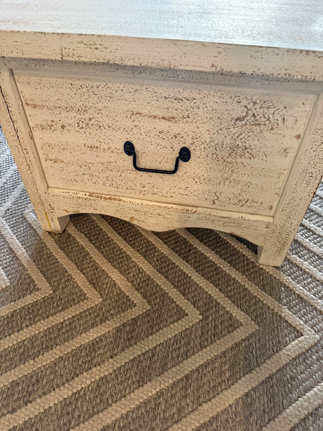 White Wooden Coffee Table with storage - photo 3