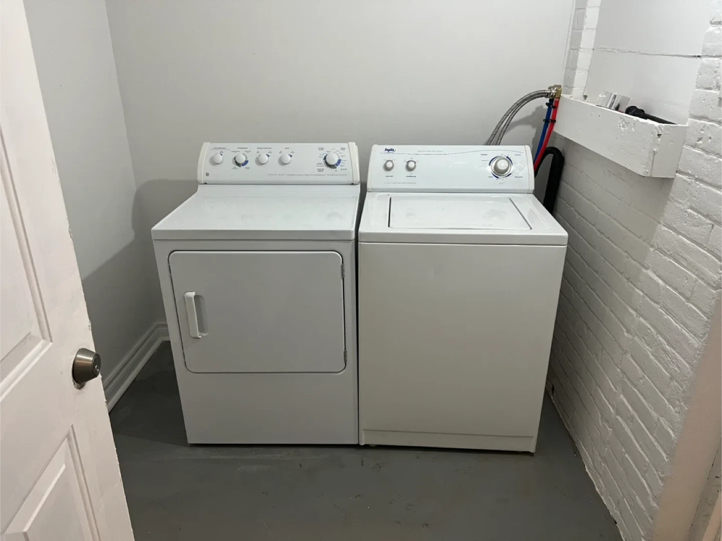 2 bedrooms apartment for rent image indicator(6)