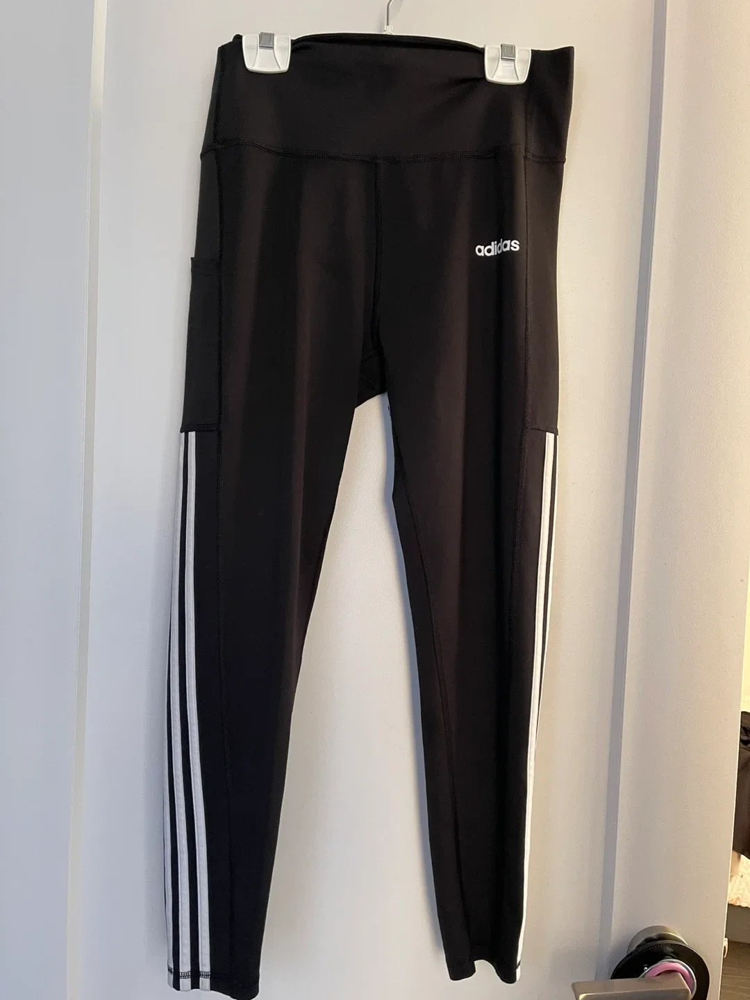 Assorted Women's Tops - Various Brands & Sizes image indicator(7)