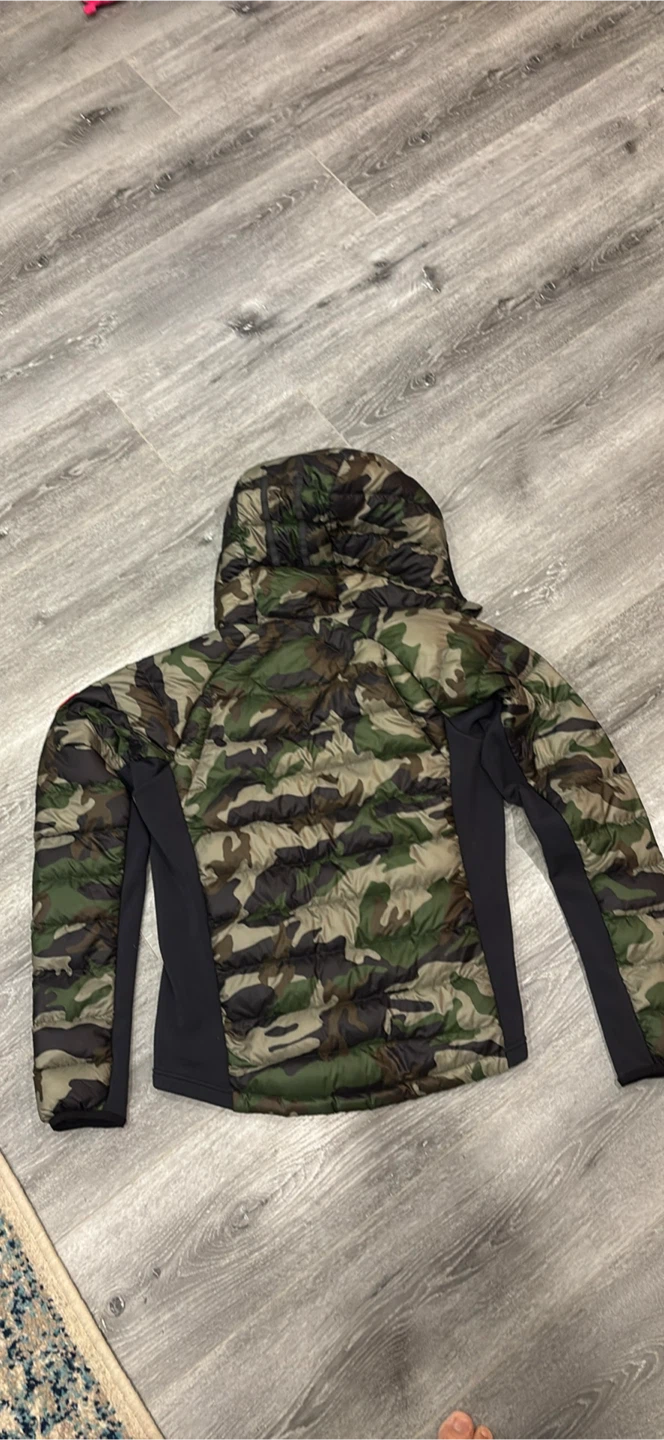 Canada Goose Hybridge Camo Jacket Small - Authentic - photo 2