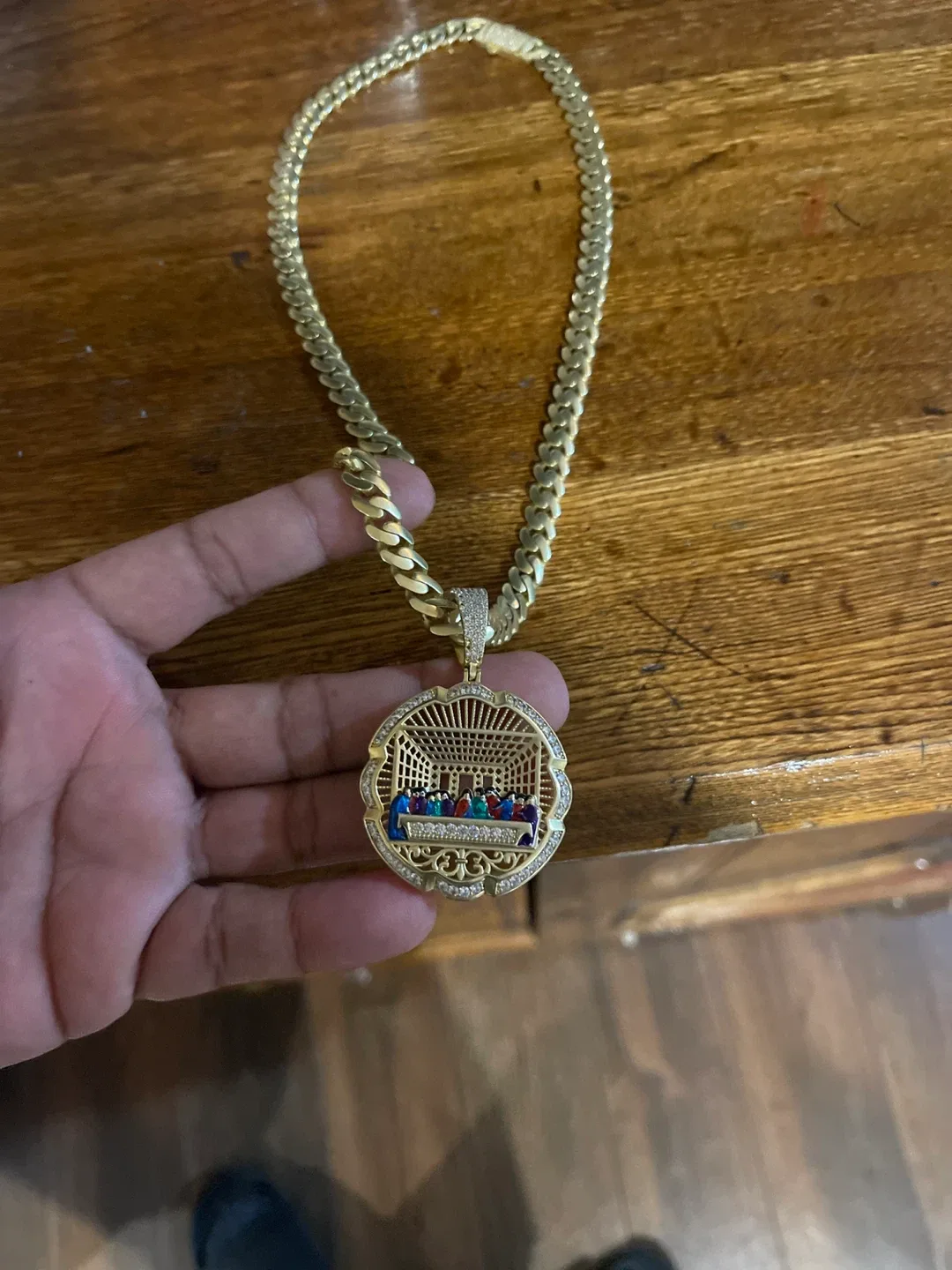 Gold Chain Necklace with Last Supper Pendant image indicator(3)