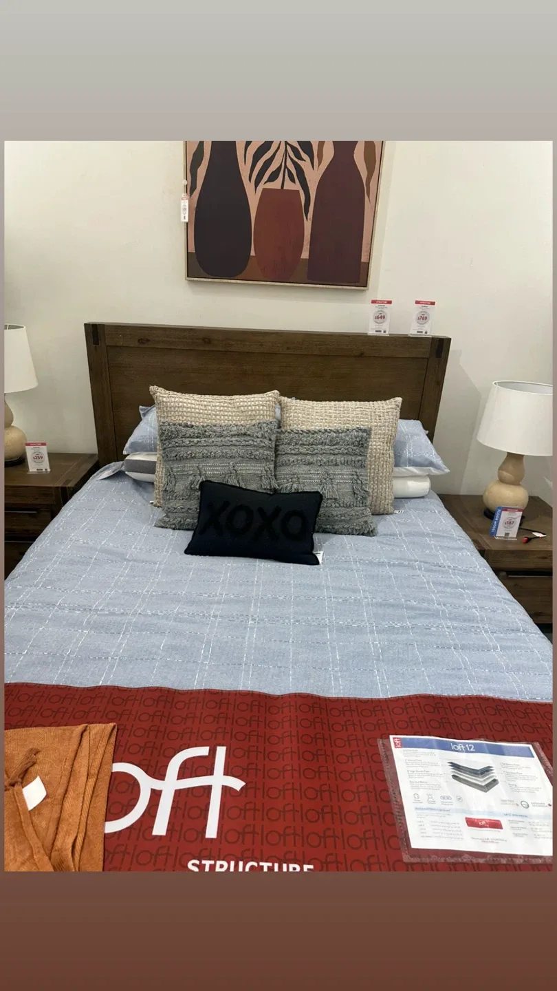 Structube Loft Bed Frame - Queen Size image indicator(3)