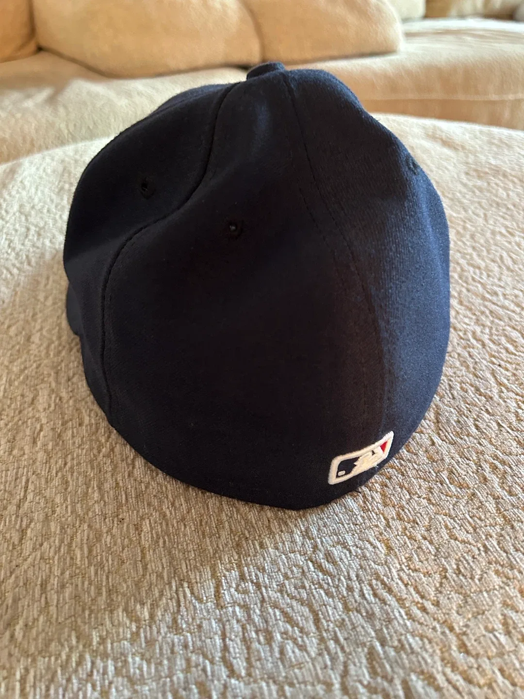 New Era Cleveland Guardians Fitted Hat - Size 7 3/8 image indicator(2)