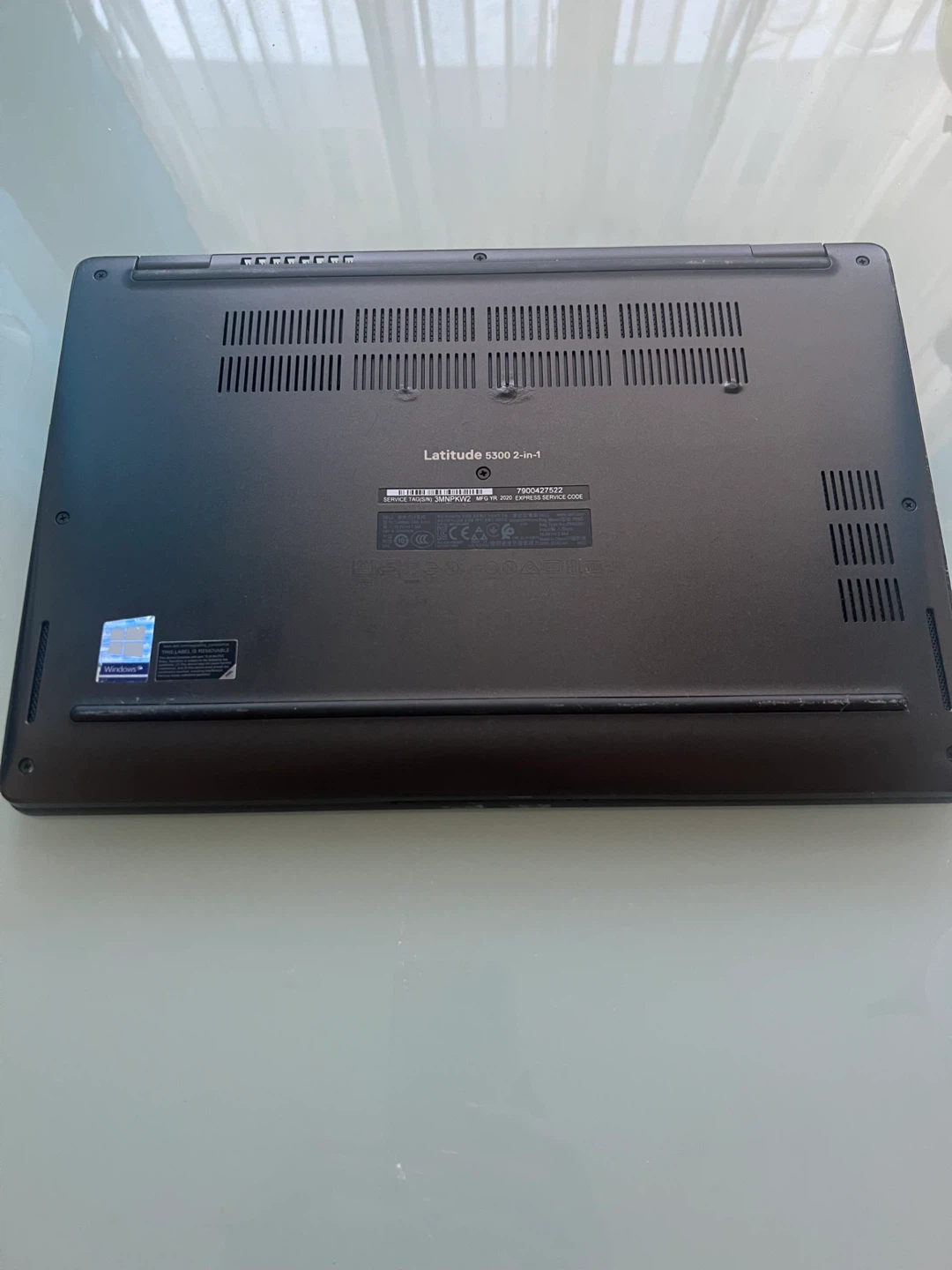 Dell Latitude 5300 2-in-1 Laptop - photo 3