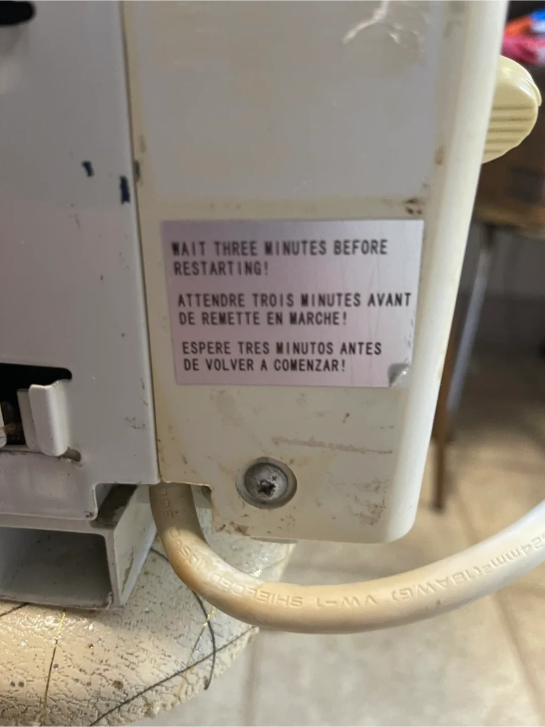 Danby 5000 BTU **$50********* image indicator(2)