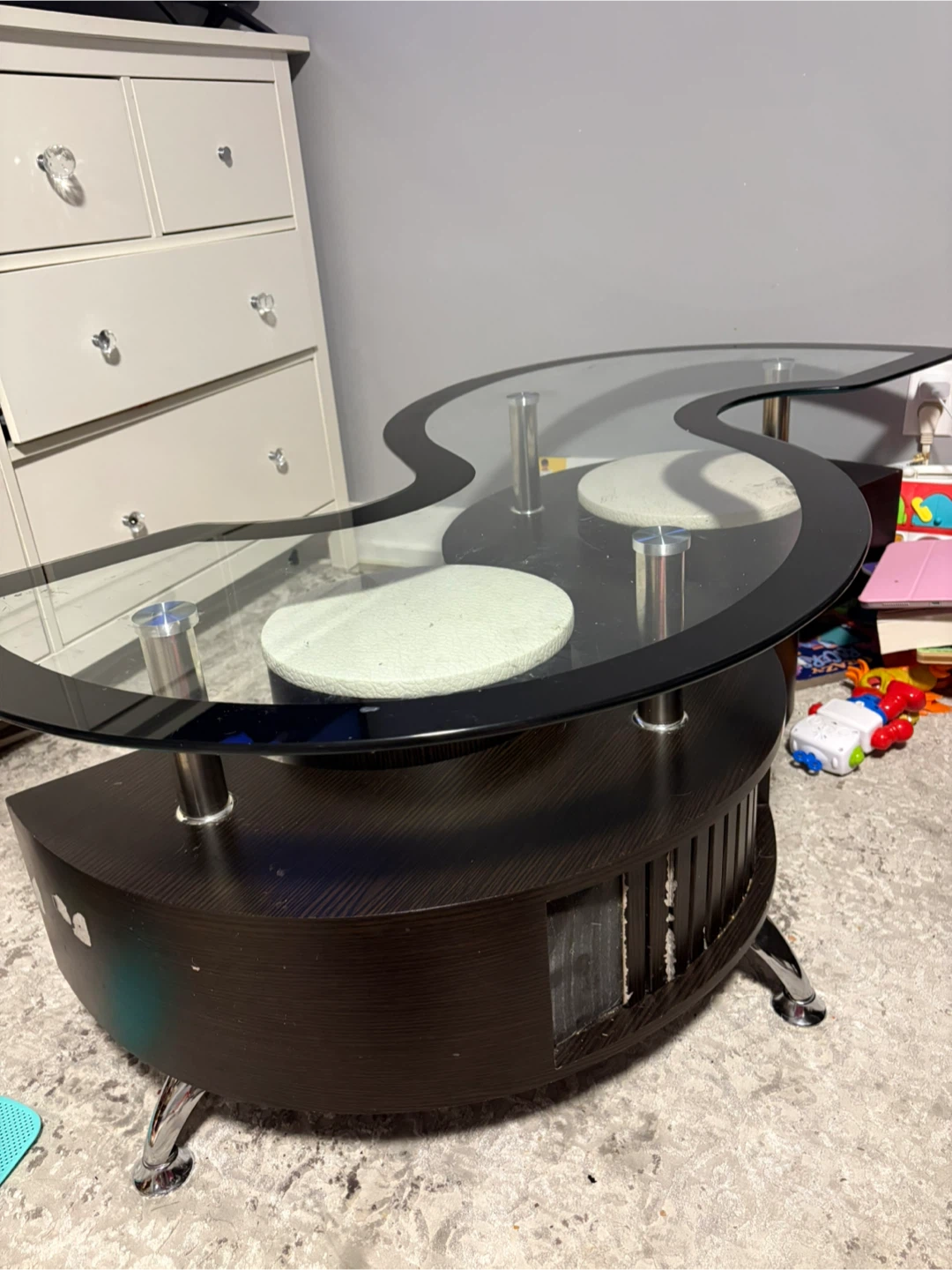 Unique Glass Top Coffee Table
