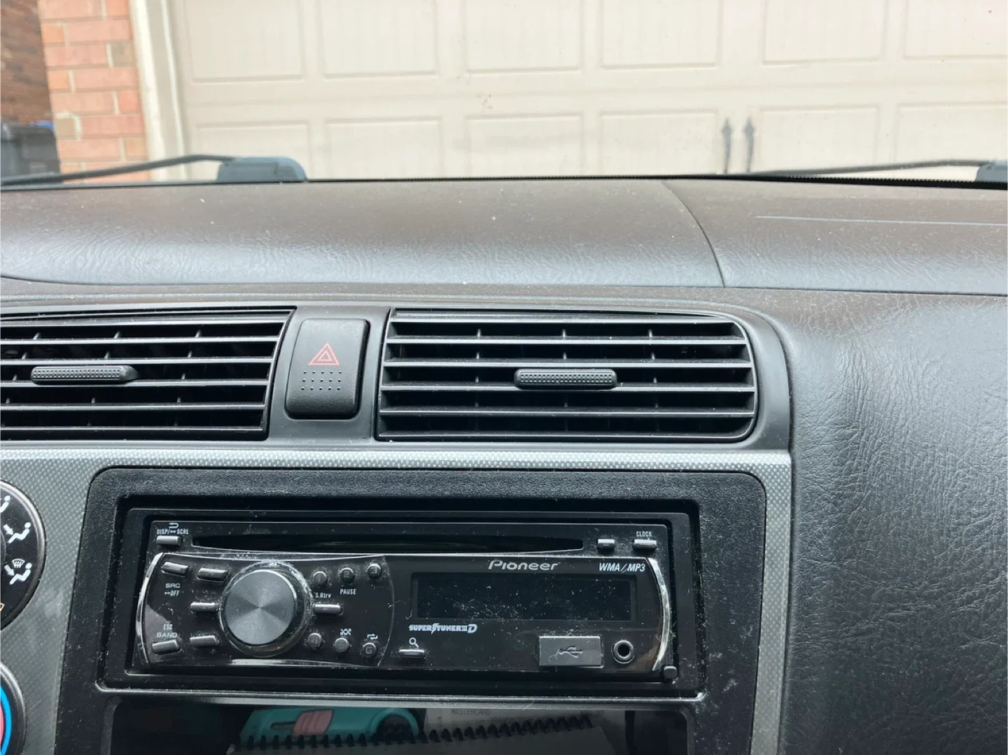 2005 Honda Civic Sedan image indicator(8)