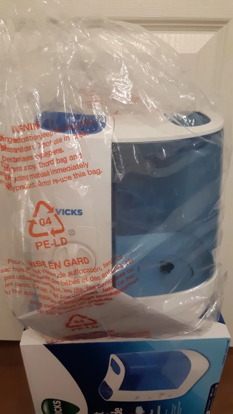 Vicks WarmMist Humidifier in Box image indicator(4)