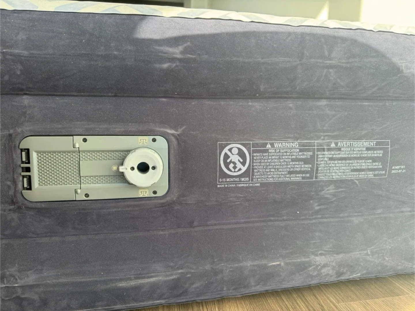 Air Mattress - Queen Size image indicator(4)