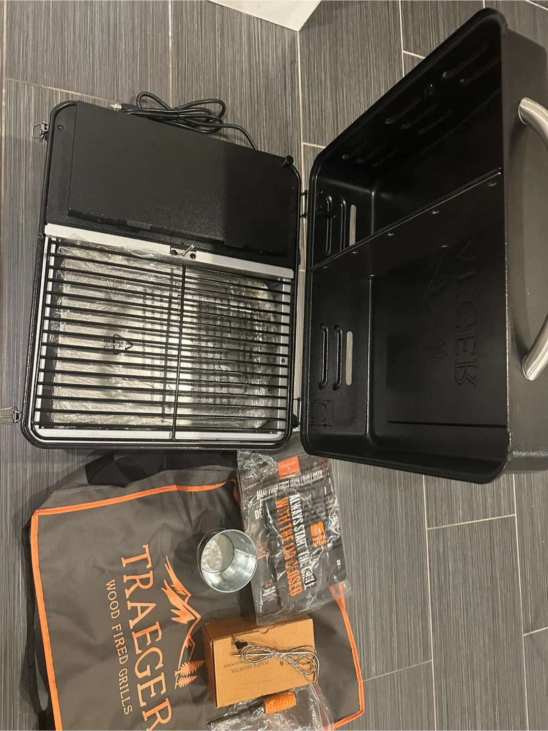 Traeger PTG+ Portable Pellet Grill - Like New! image indicator(6)