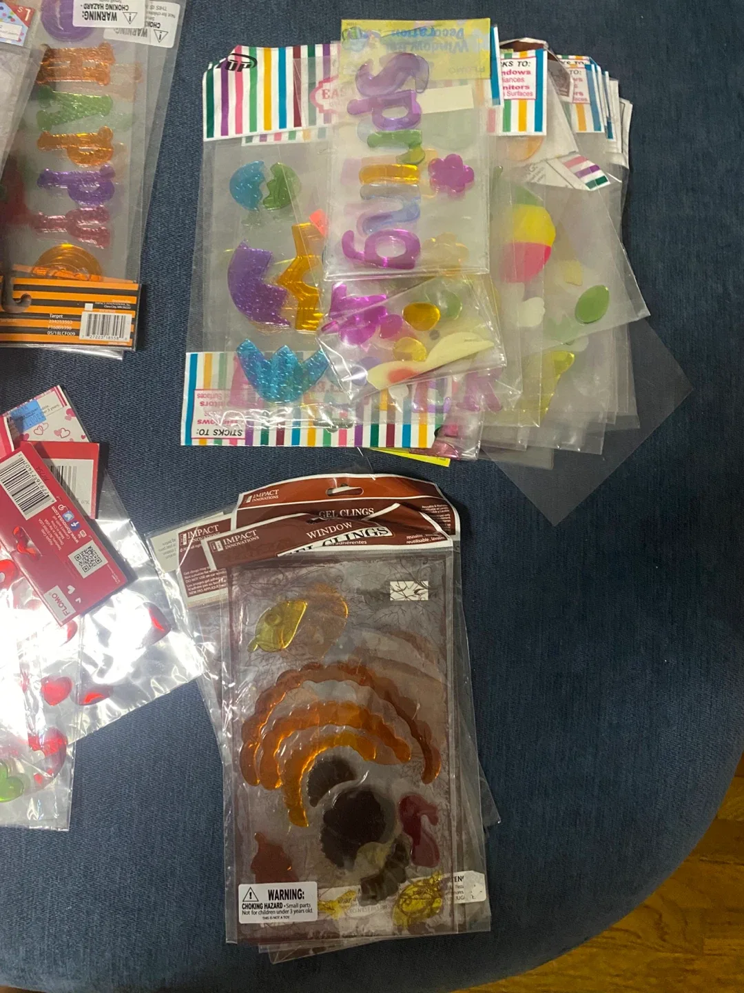 Window Gel Clings Lot image indicator(2)